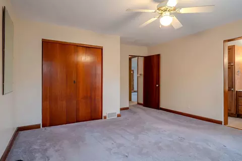 1205 S Linden St, Normal, IL 61761 photo 12