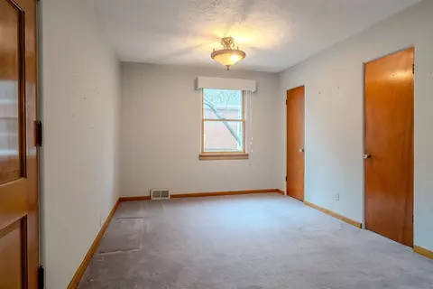 1205 S Linden St, Normal, IL 61761 photo 27