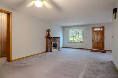 1205 S Linden St, Normal, IL 61761 photo 28