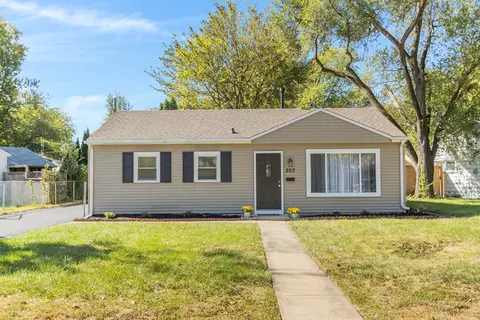 203 Kathlyn Pl, Joliet, IL 60436