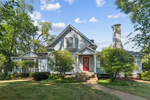 2871 Shannon Ct, Northbrook, IL 60062