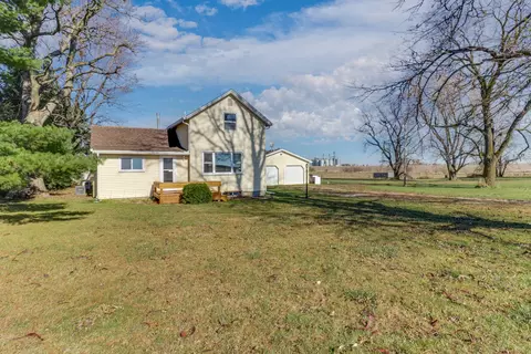 23454 E 1100 North Rd, Downs, IL 61736 photo 2