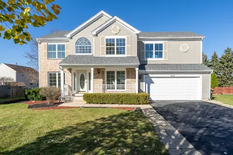 975 Aster Ct, Lake In The Hills, IL 60156