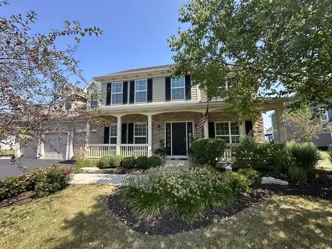 3824 Trillium Trl, Elgin, IL 60124