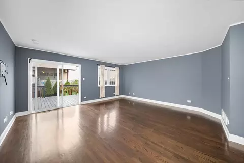7968 S Roberts Rd, Bridgeview, IL 60455 photo 9