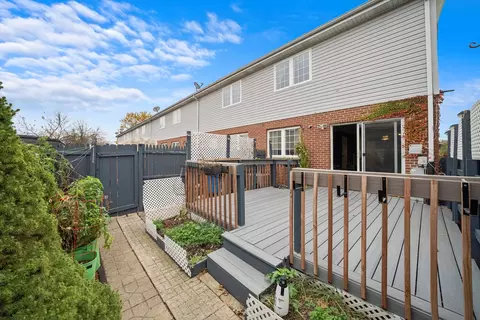 7968 S Roberts Rd, Bridgeview, IL 60455 photo 3