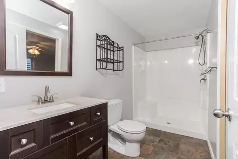 Bath - 16 Winding Way, Bloomington, IL 61705 photo 3 of 3