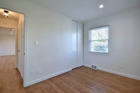 Bedroom - 1715 Illinois St, Des Plaines, IL 60018 photo 6 of 10