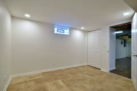 Bedroom - 1715 Illinois St, Des Plaines, IL 60018 photo 9 of 10