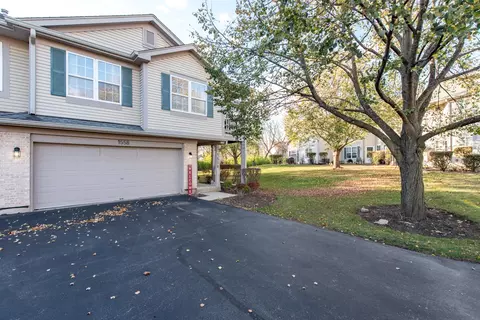 1558 Auburn Ln #10-F, Gurnee, IL 60031