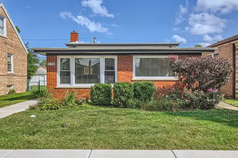 3748 W 83rd St, Chicago, IL 60652