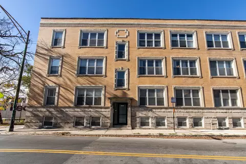 2712 N Kedzie Ave #3, Chicago, IL 60647