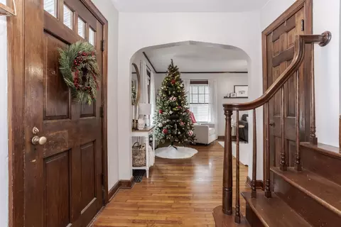 Entry Way - 106 W 5th St, Gridley, IL 61744 photo 3 of 5