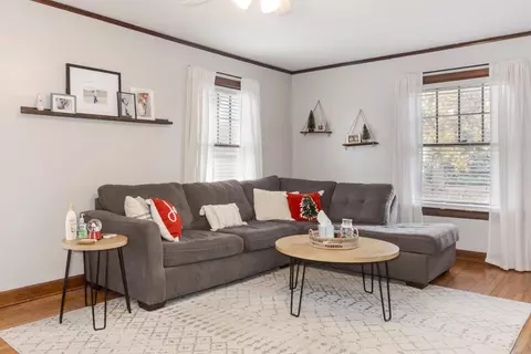 Living - 106 W 5th St, Gridley, IL 61744 photo 1 of 4