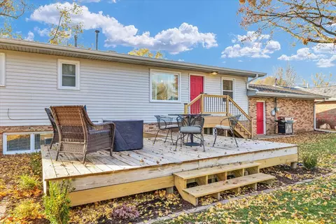 2318 Brookshire Dr E, Champaign, IL 61821 photo 37