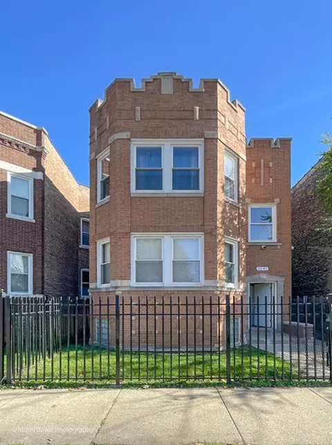 7047 S Vernon Ave, Chicago, IL 60637