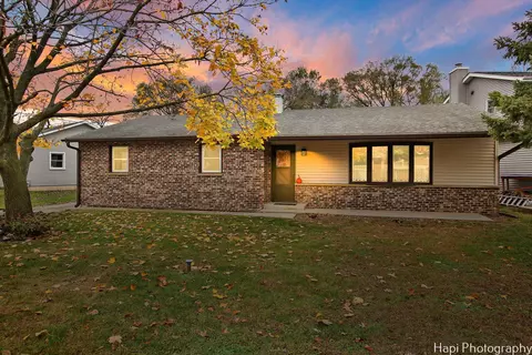 1012 Hooks Ln, Mchenry, IL 60050 photo 30