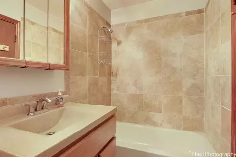 1012 Hooks Ln, Mchenry, IL 60050 photo 22