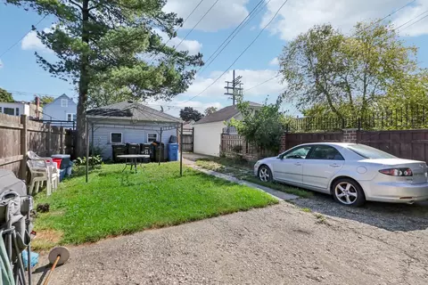 2435 N Lorel Ave, Chicago, IL 60639 photo 39