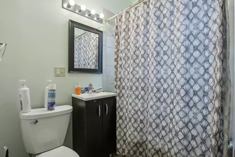 2435 N Lorel Ave, Chicago, IL 60639 photo 19