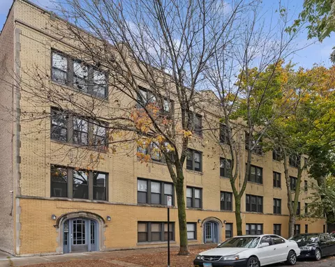 4014 N Spaulding Ave #1, Chicago, IL 60618