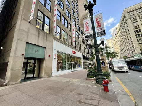 20 N State St #901, Chicago, IL 60602