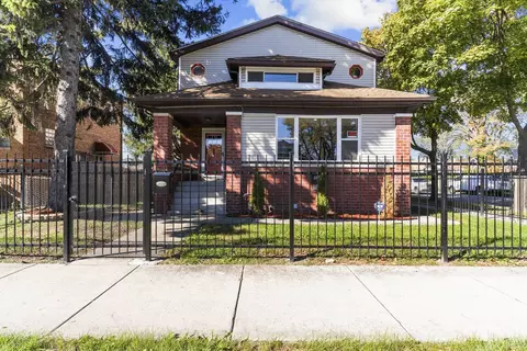 10000 S Wentworth St, Chicago, IL 60628