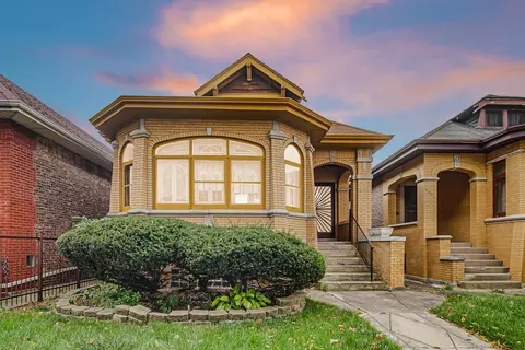 1633 E 84th Pl, Chicago, IL 60617 photo 25