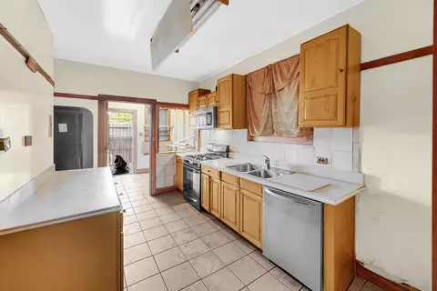 1633 E 84th Pl, Chicago, IL 60617 photo 16