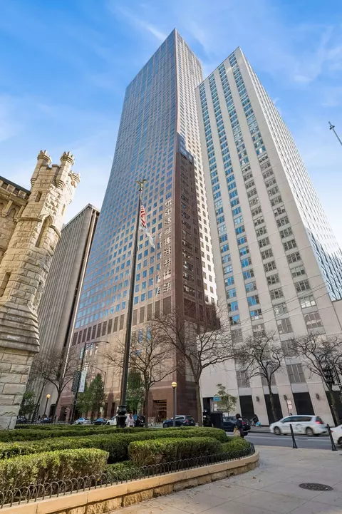 161 E Chicago Ave #29H, Chicago, IL 60611