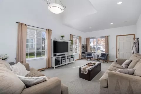 1408 Levato Ln, Minooka, IL 60447 photo 3