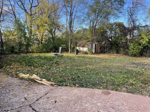 22 E Berkley Ln, Hoffman Estates, IL 60169 photo 12