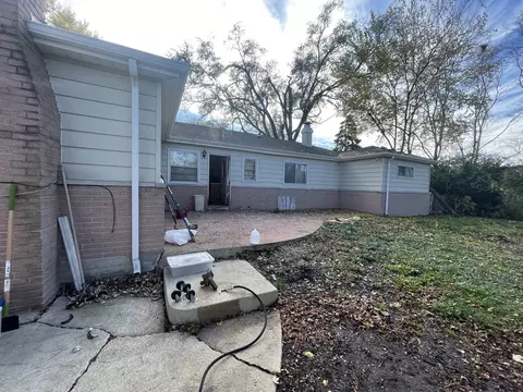 22 E Berkley Ln, Hoffman Estates, IL 60169 photo 14