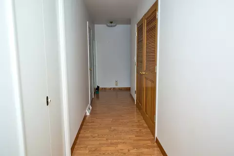 Entry Way - 1522 1st St, Peru, IL 61354 photo 2 of 3