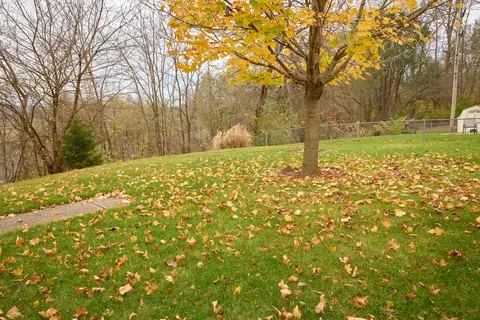 Exterior - 1522 1st St, Peru, IL 61354 photo 6 of 6