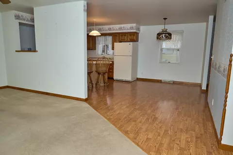 Living - 1522 1st St, Peru, IL 61354 photo 1 of 4