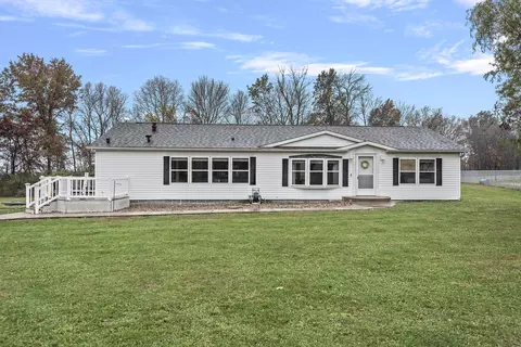 11050 Scotch Pine Ct, Dawson, IL 62520