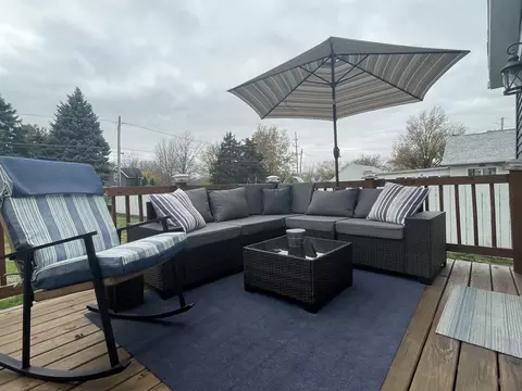 Exterior - 504 E 9th St, Rock Falls, IL 61071 photo 5 of 10