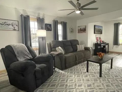 Living - 504 E 9th St, Rock Falls, IL 61071 photo 3 of 3