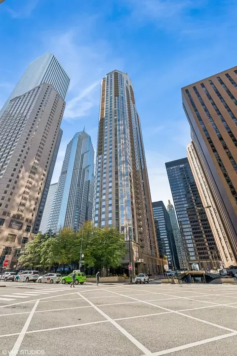 222 N Columbus Dr #4801, Chicago, IL 60601