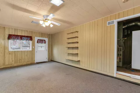 601 S David St, Sidney, IL 61877 photo 13
