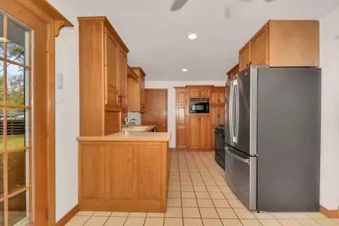 Kitchen - 1110 Pine Bluff Rd, Morris, IL 60450 photo 1 of 3