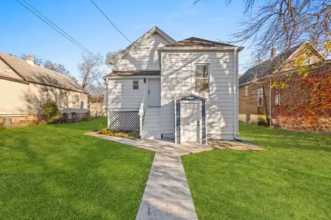Exterior - 7034 S Wallace St, Chicago, IL 60621 photo 7 of 7