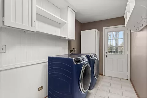 1220 Naperville Rd, Bartlett, IL 60103 photo 17