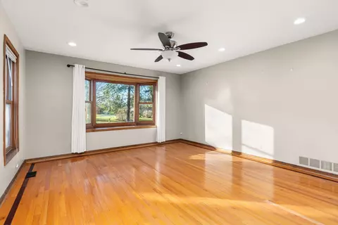 1220 Naperville Rd, Bartlett, IL 60103 photo 7