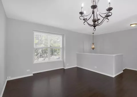 Living - 763 Thornbury Ct #102-3, Bartlett, IL 60103 photo 2 of 2