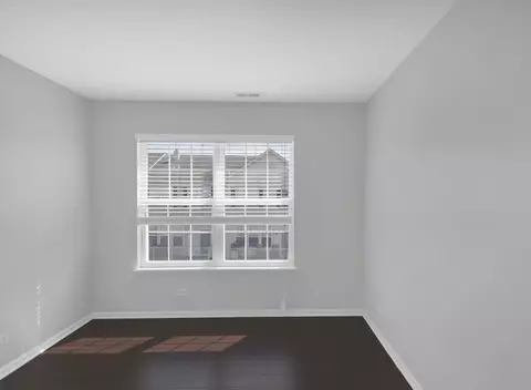 Other - 763 Thornbury Ct #102-3, Bartlett, IL 60103 photo 7 of 10