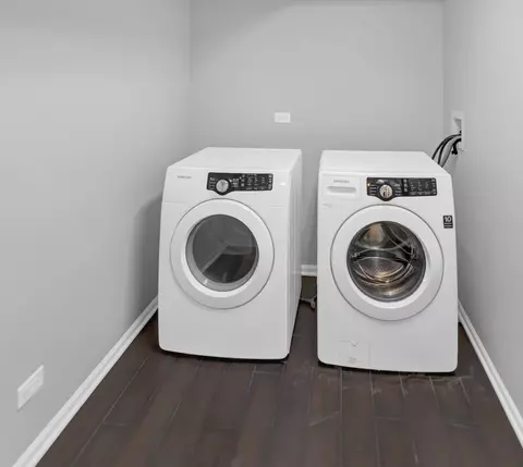 Other - 763 Thornbury Ct #102-3, Bartlett, IL 60103 photo 8 of 10