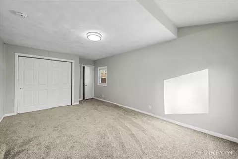 Bedroom - 4814 Willow Ln, Mchenry, IL 60050 photo 1 of 4
