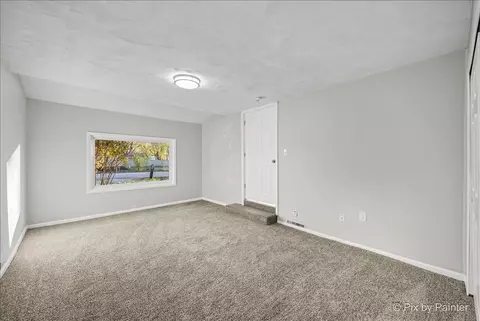Other - 4814 Willow Ln, Mchenry, IL 60050 photo 4 of 6